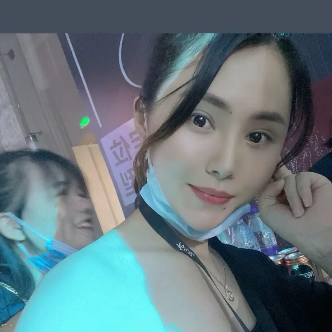 小小婷婷