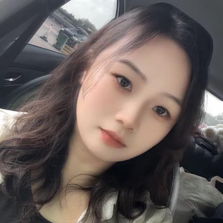 请叫我小姐姐🌹