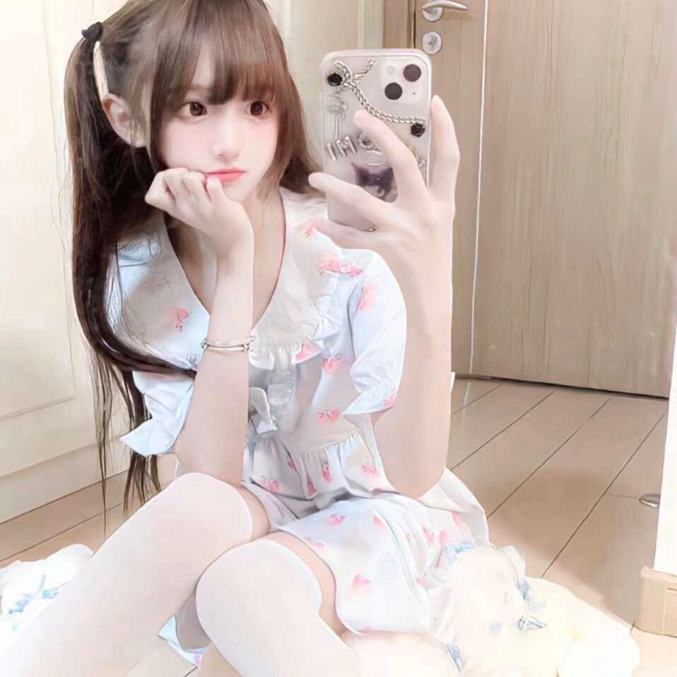 小奶希³¹²