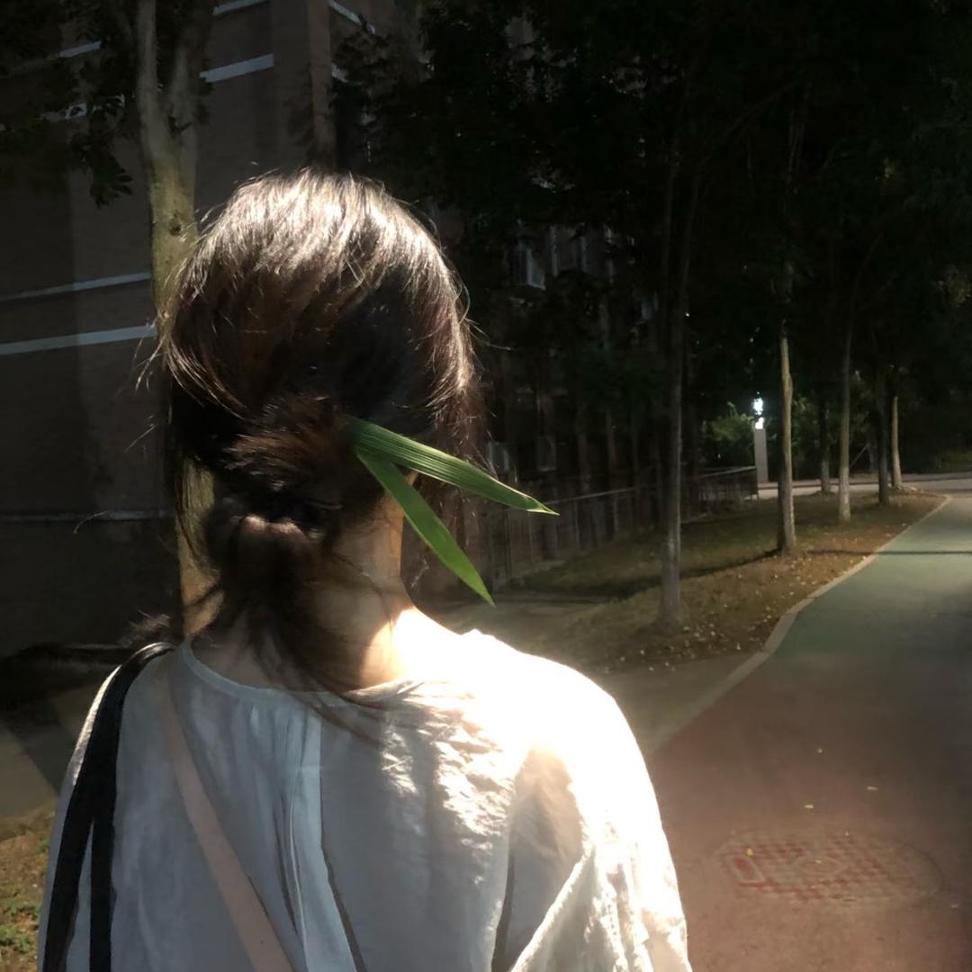 思思