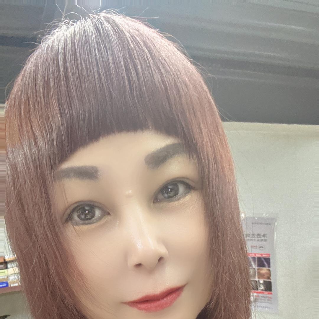 虹霞学跳舞