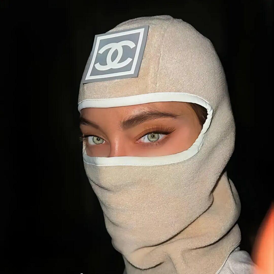 1of1
