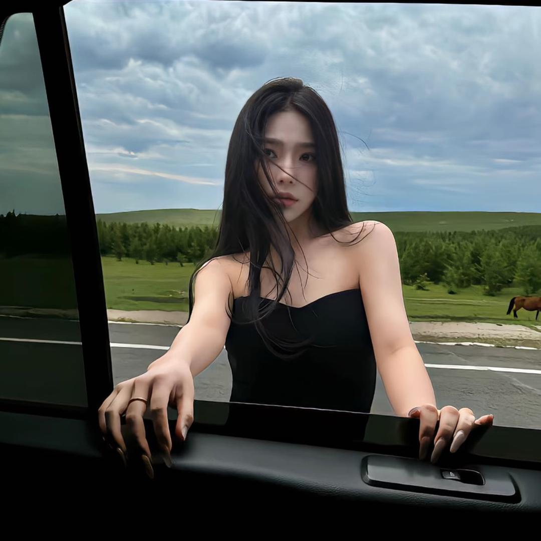 美女也会ᵉᵐᵒ