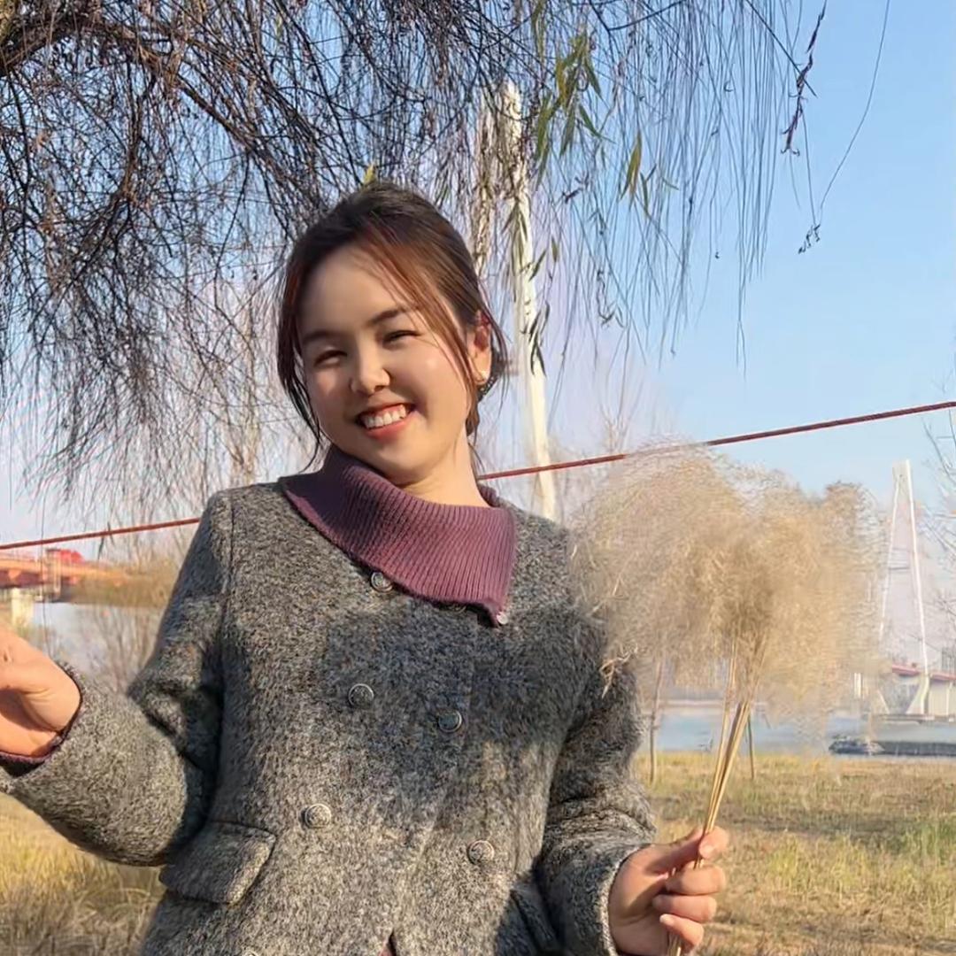 圆脸格格