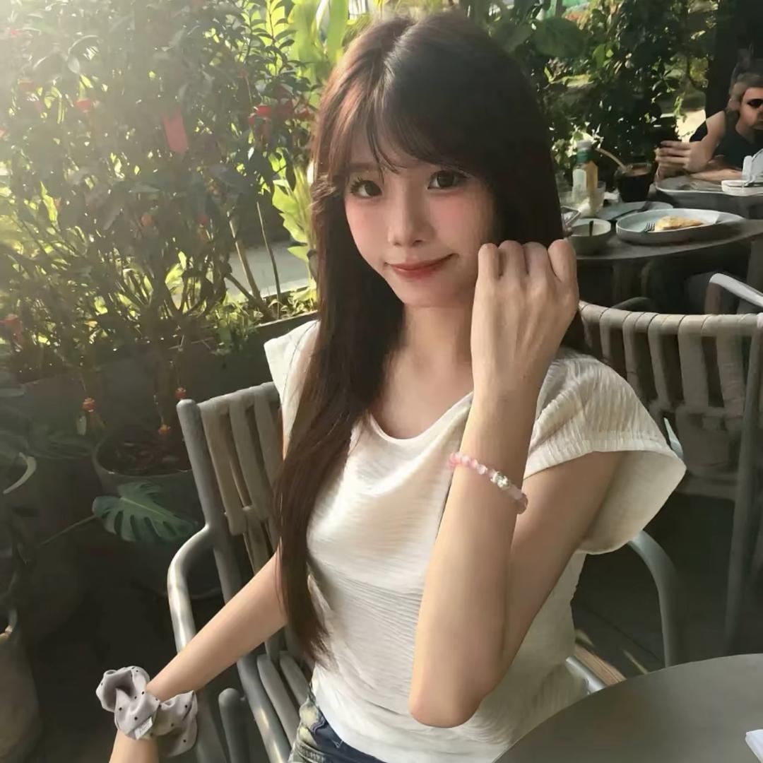 小颉³³