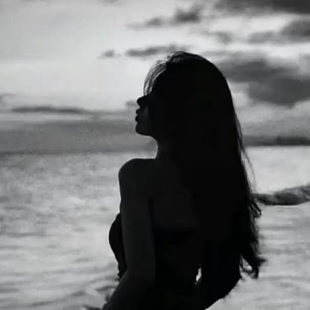 小ː̗̀(ꙨꙨ)ː̖́迷の感动