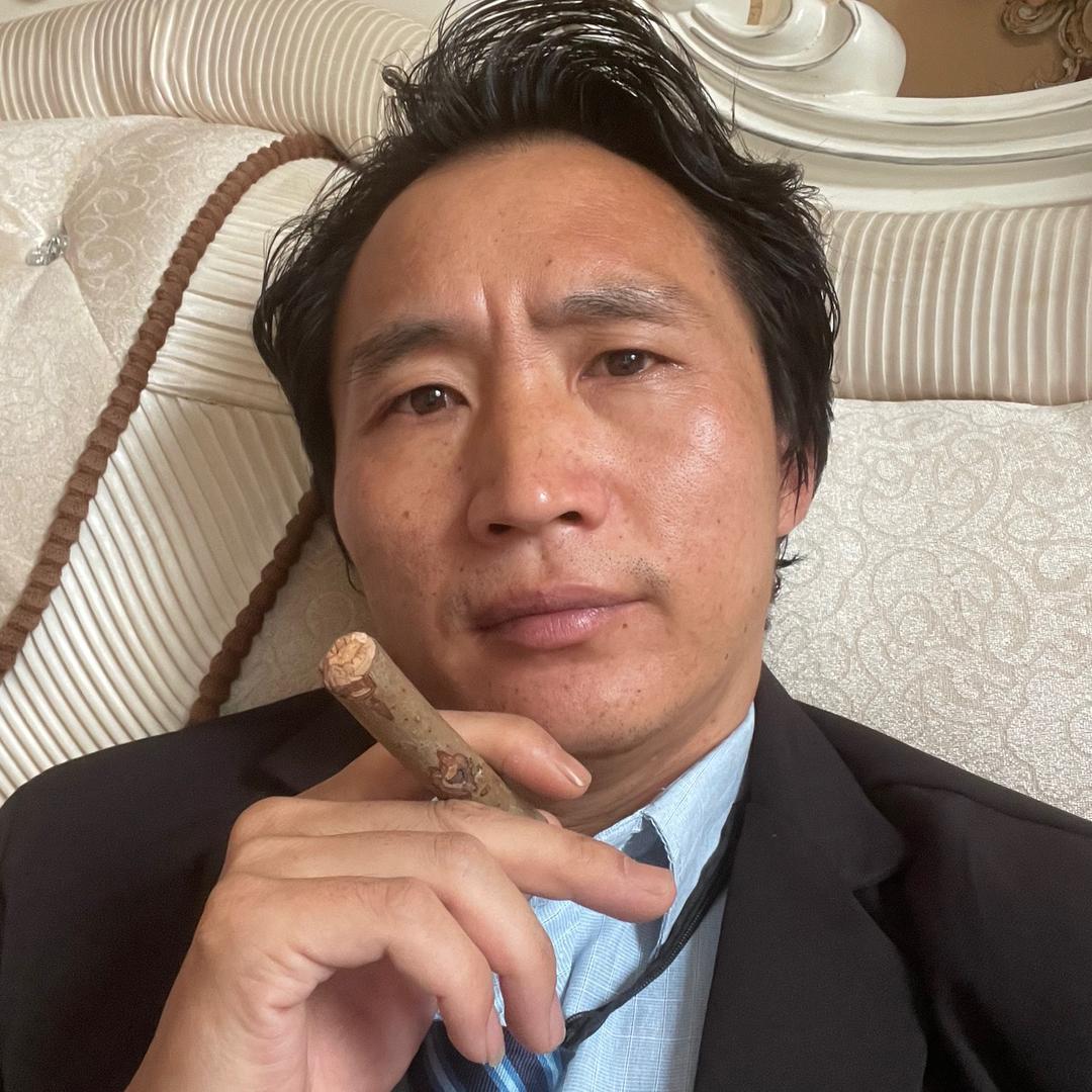 小强很强（强得可怕）💪