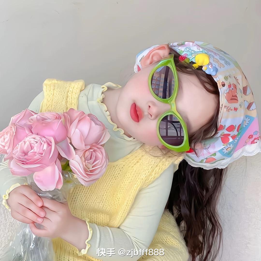 🌈 我就是小芯芯吖 ❤(小宝站串)