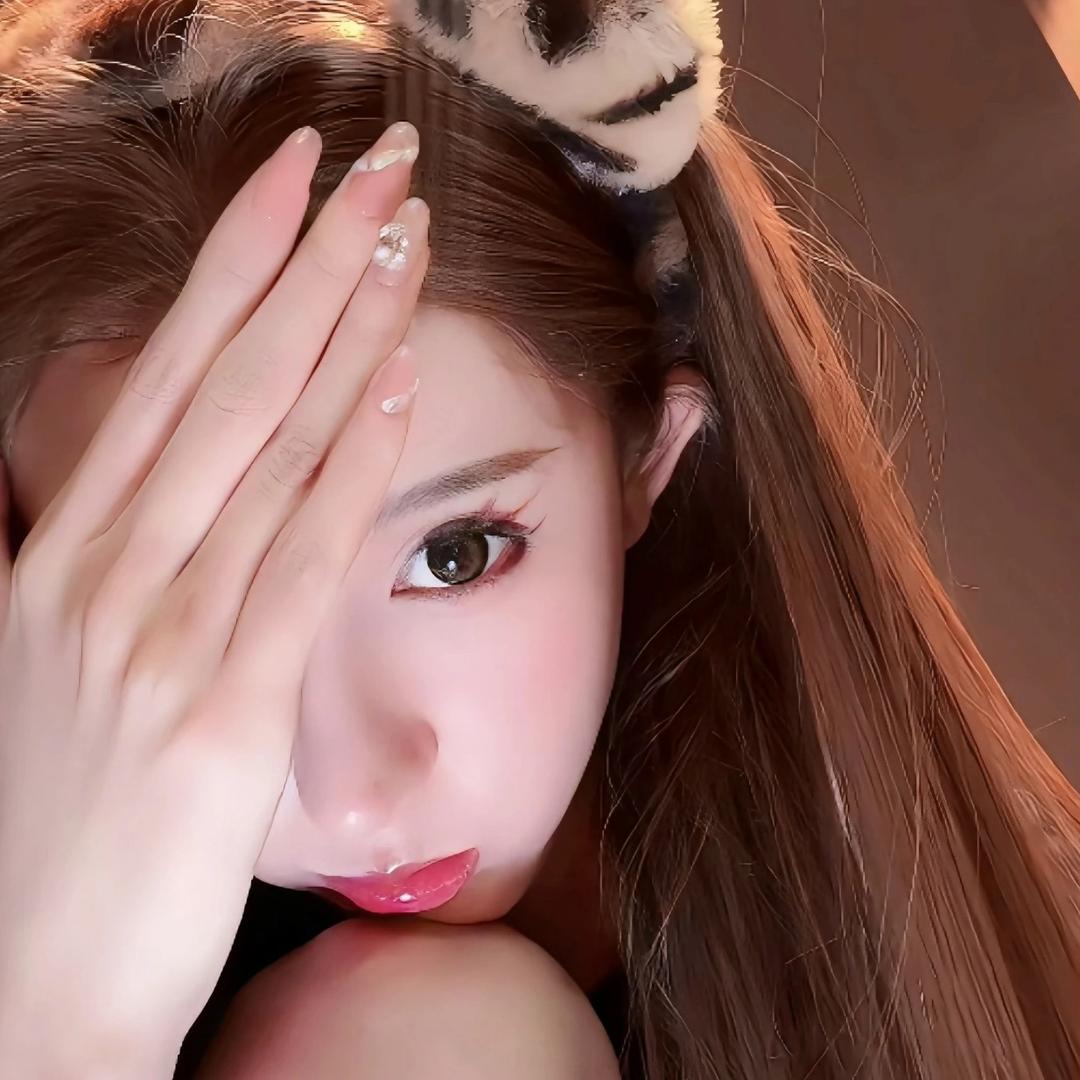 惗惗