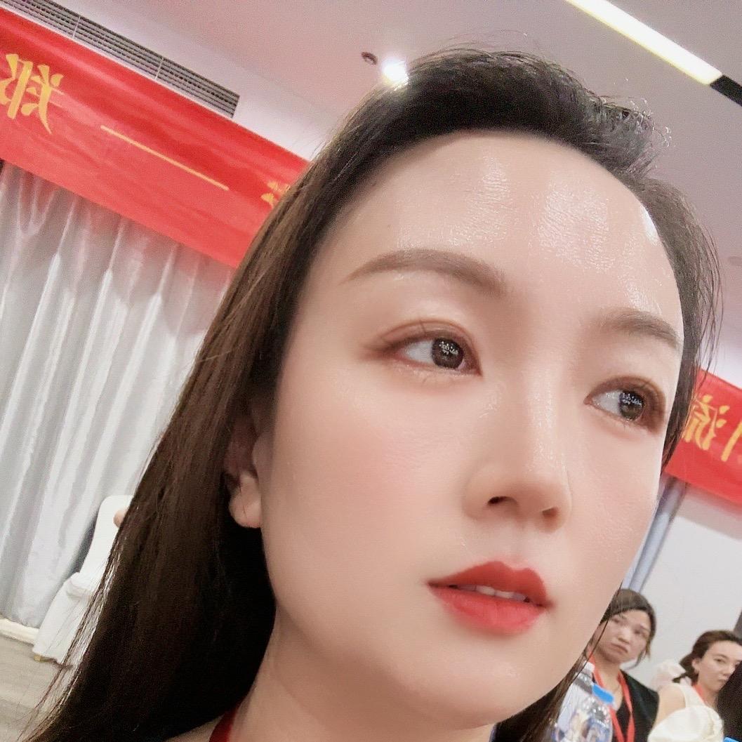 六村小玉服饰《男女装集合店》