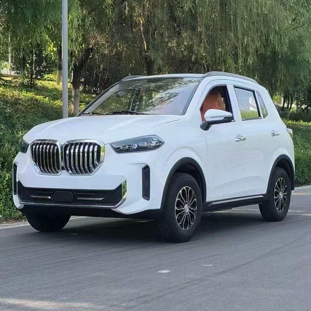 四轮电动汽车