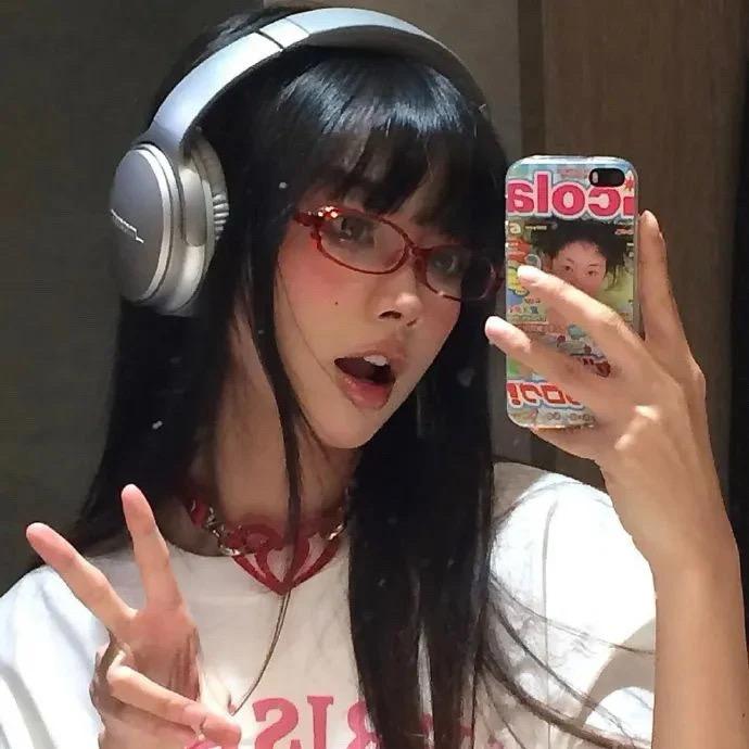 颜