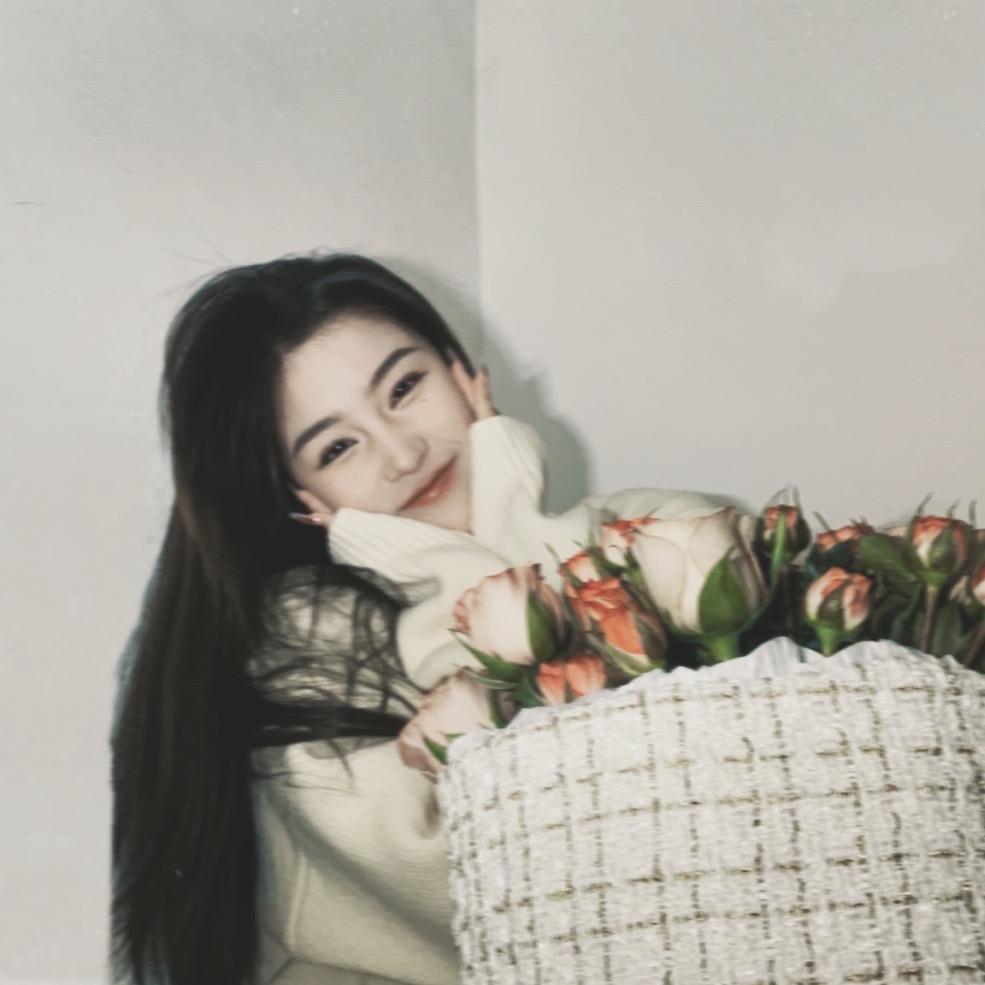 厘子薇Chloe
