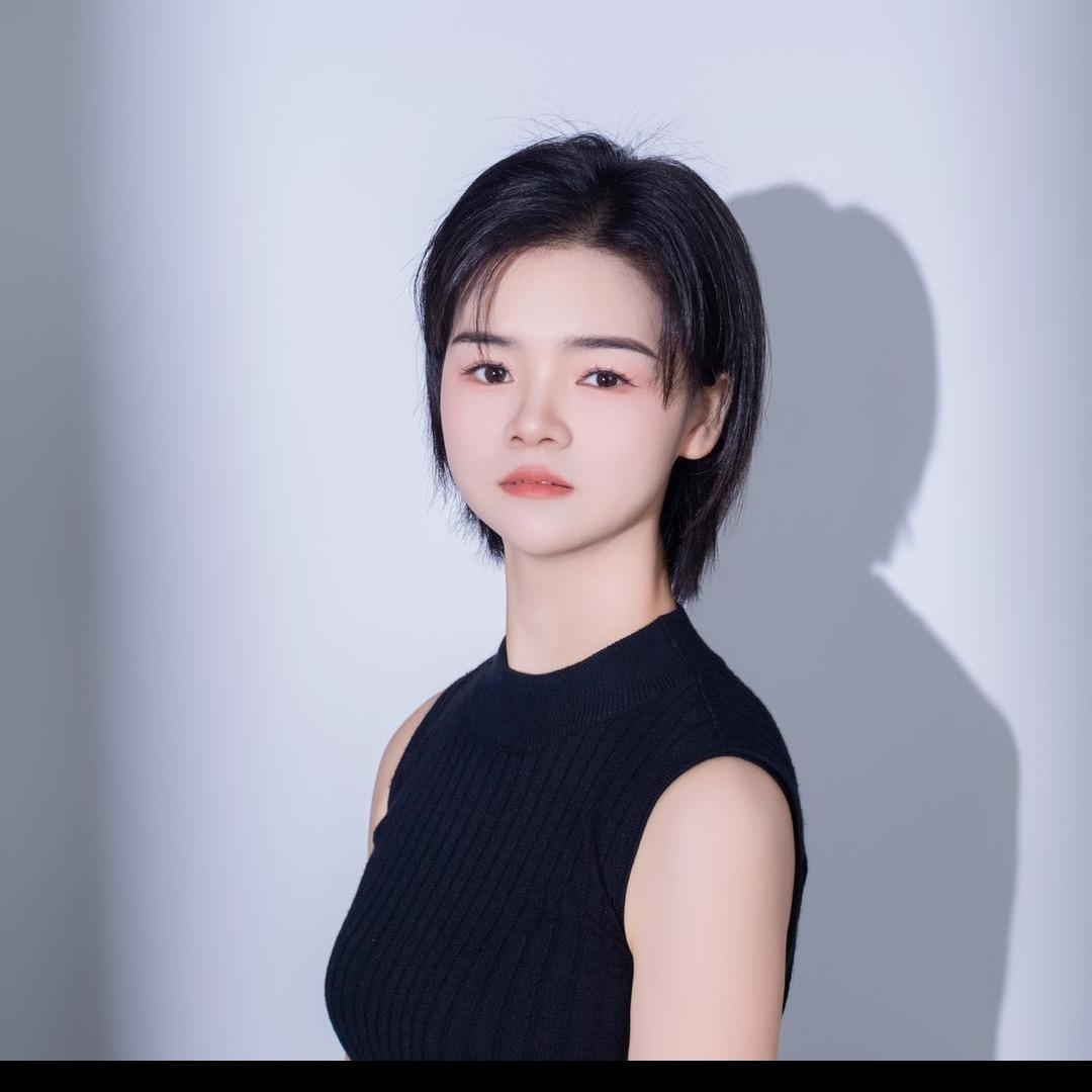 在通山做眉毛的清华