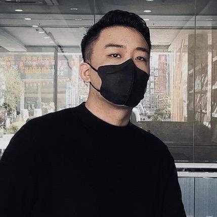石头哥哥玩石材