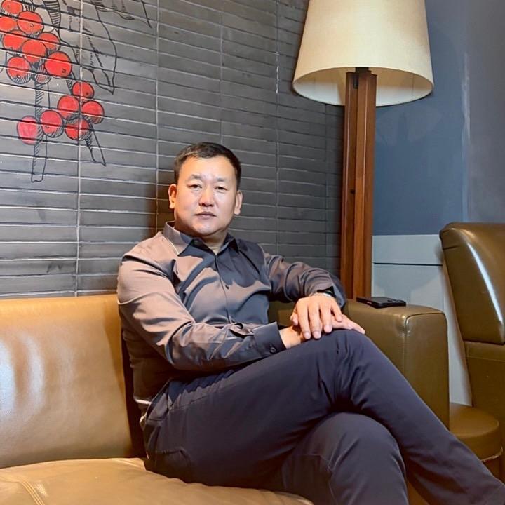 春哥