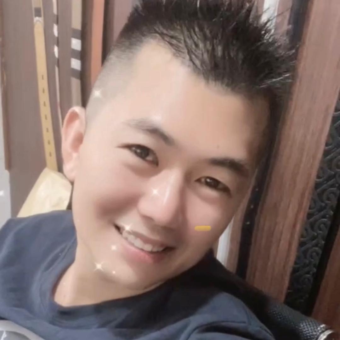 广州一堆包