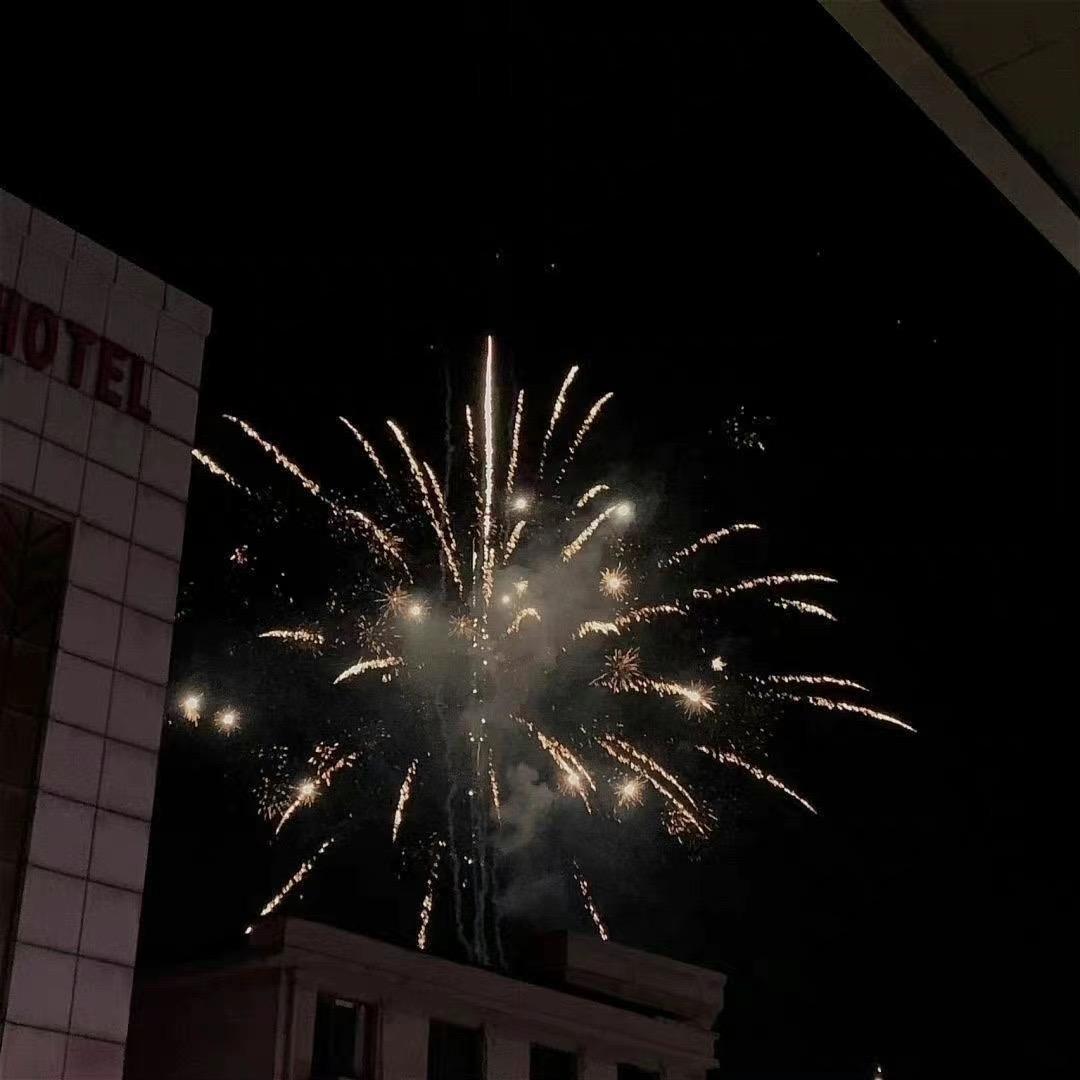 你说谁是小个子