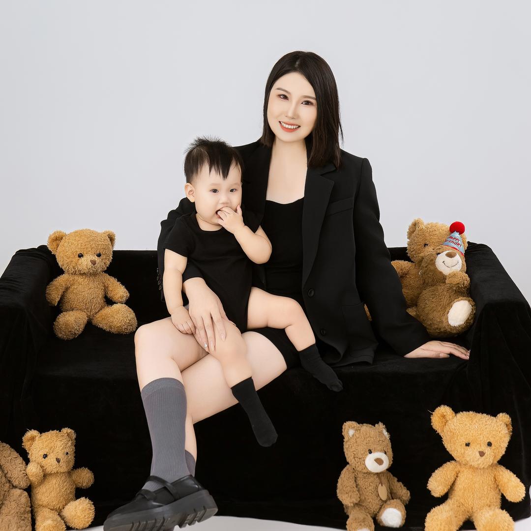 张金金金✨（带娃版）