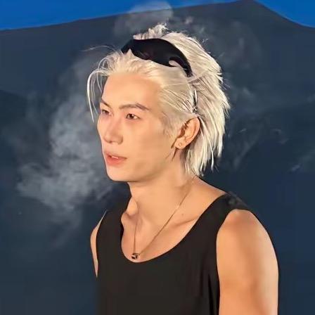 小龙很自律
