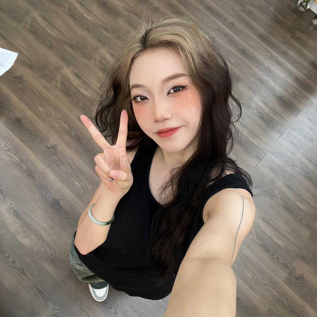 黑黑鸡