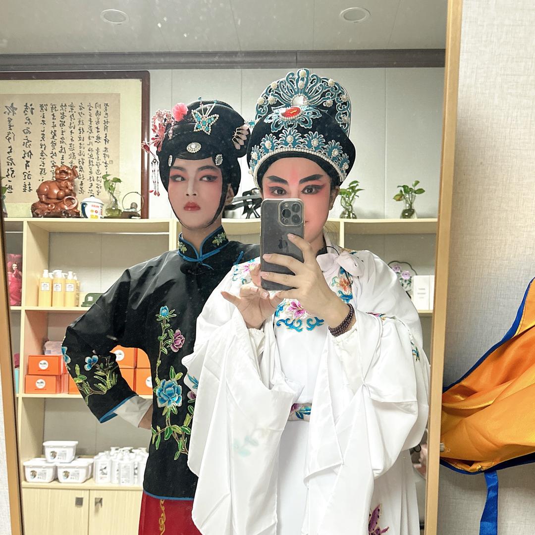 -蘇贰贰（苏二二）