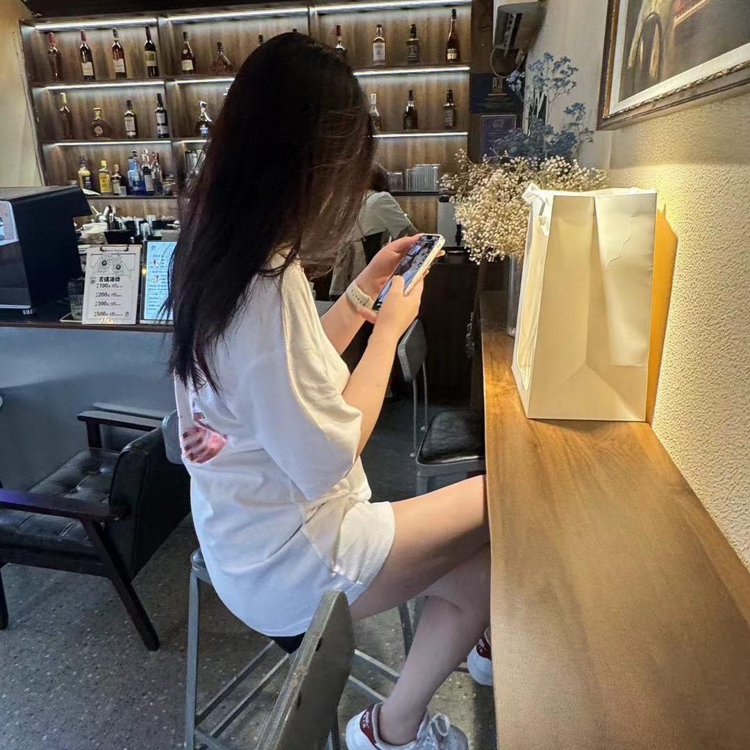 娜姐姐