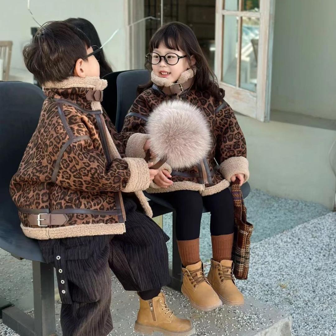 蘑菇头韩系童装