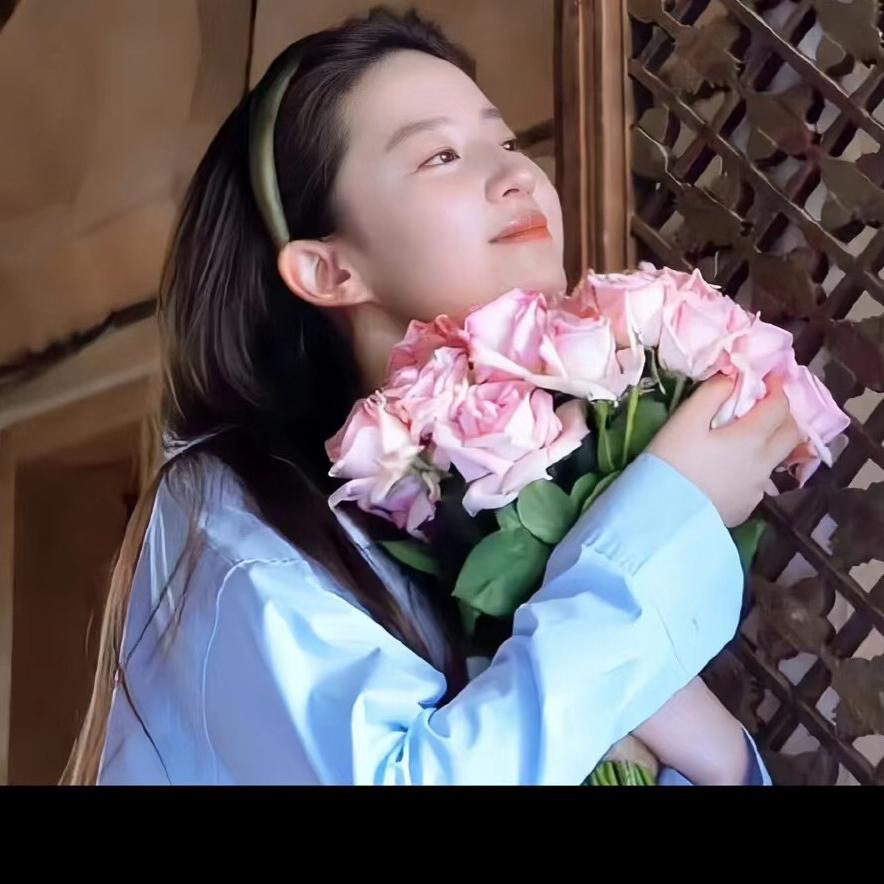 🌈爱狮子的小浅