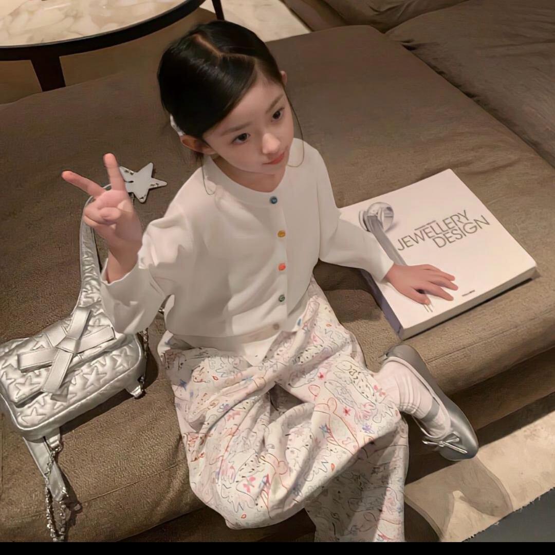 Wang_XinY.🕊