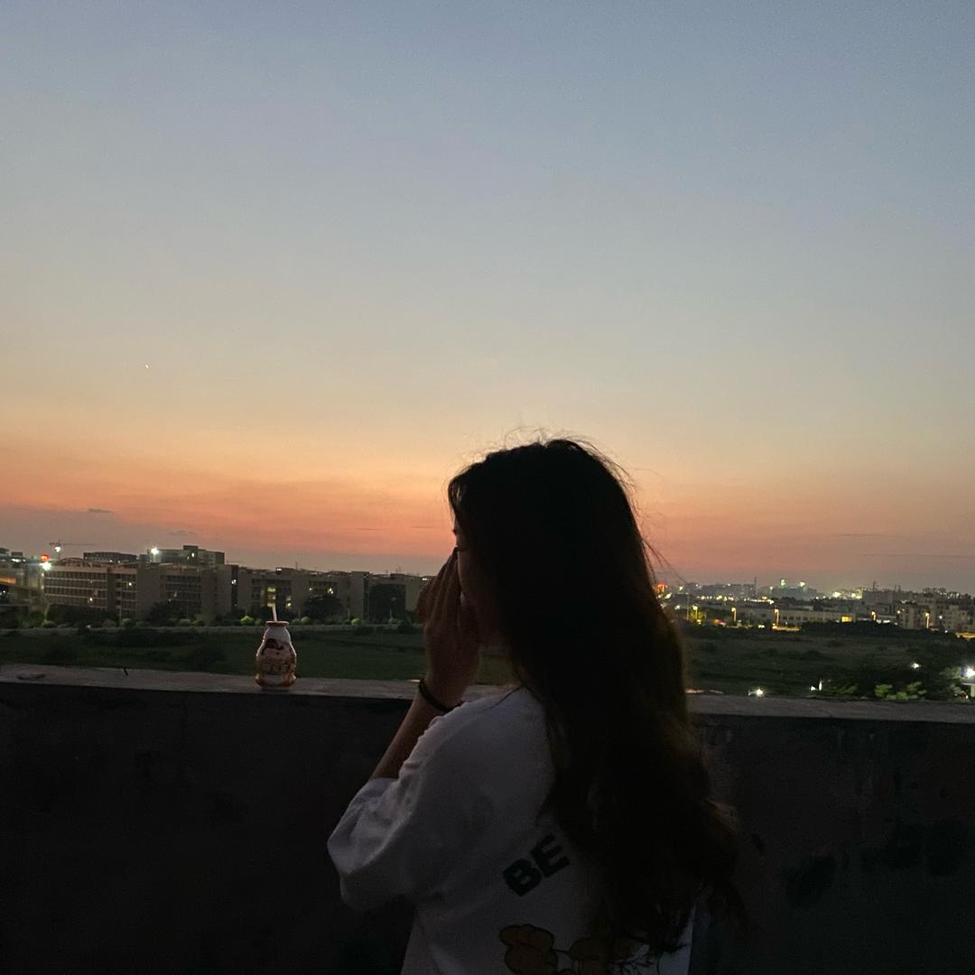 没空吃饭Ծ‸Ծ