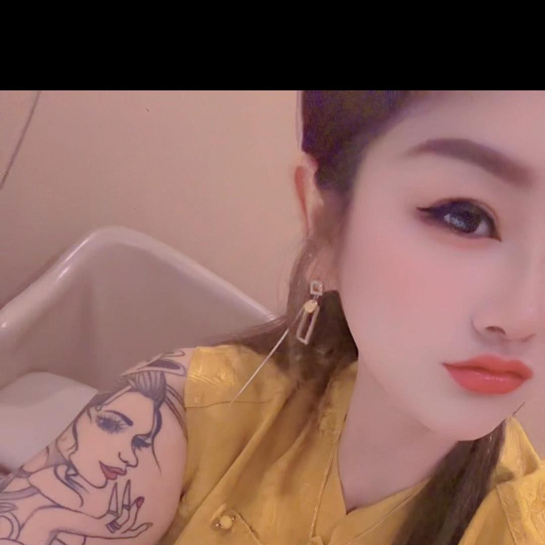 @是小四吖