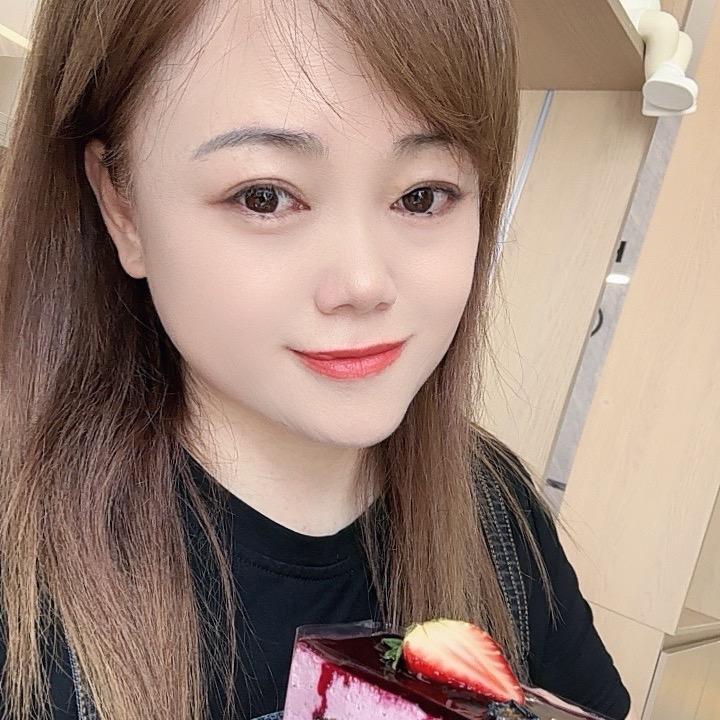 云南  瓶子