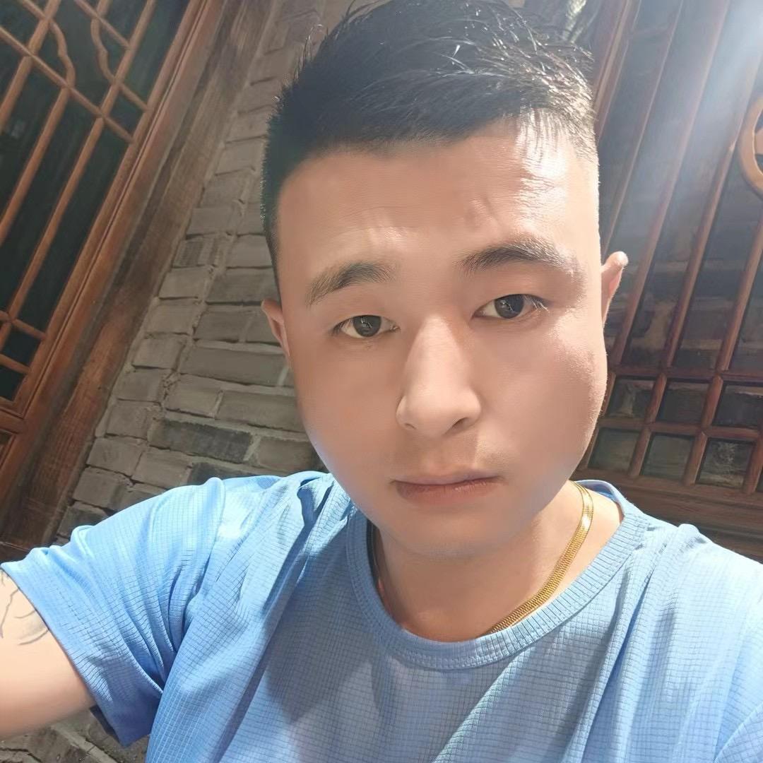 英勇拼搏