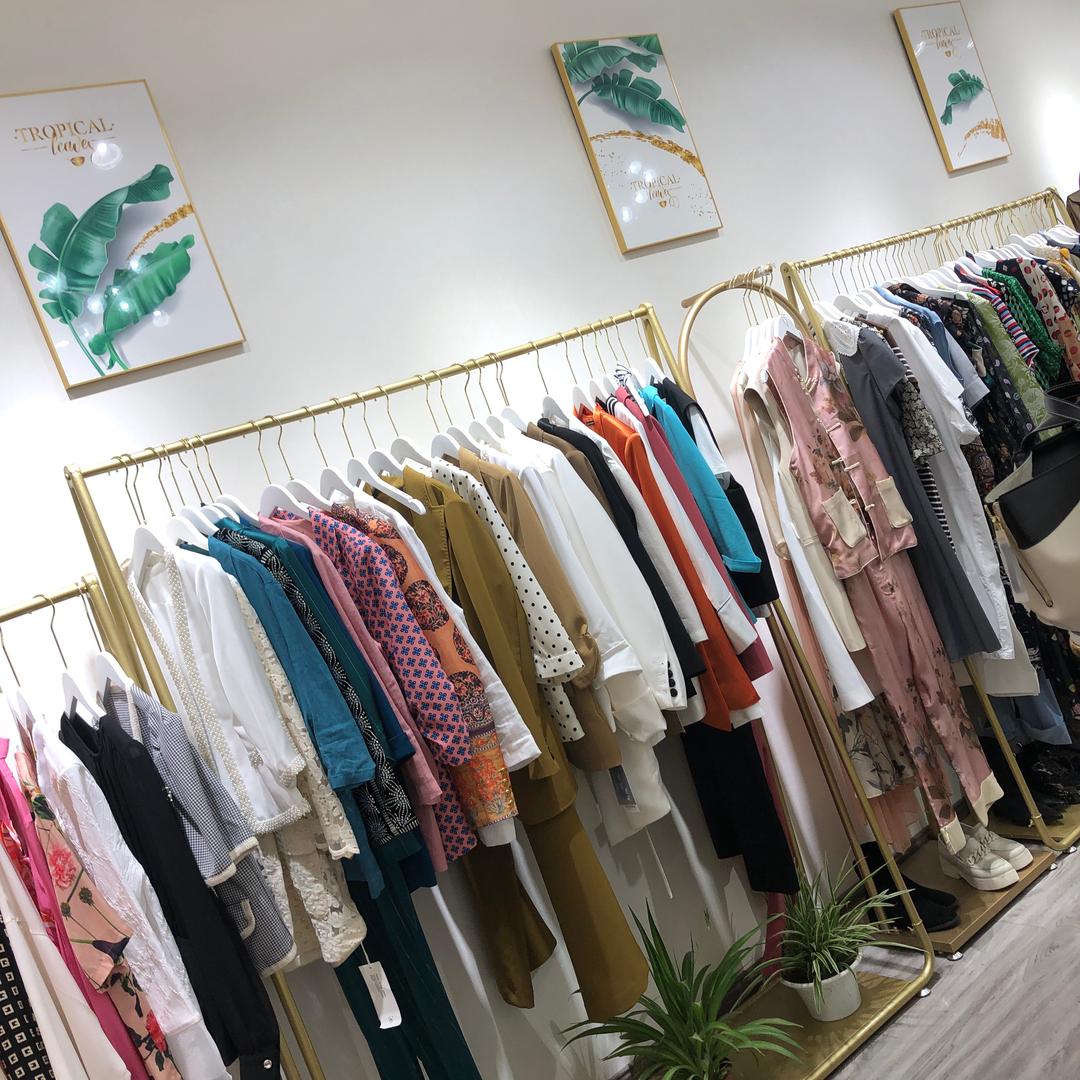 康姐服饰搭配（首商步行街）