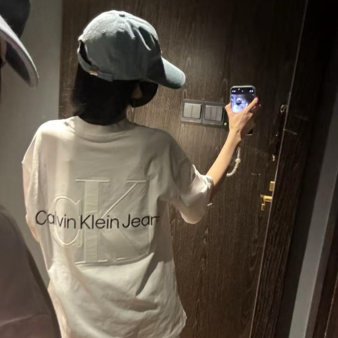 娅娅