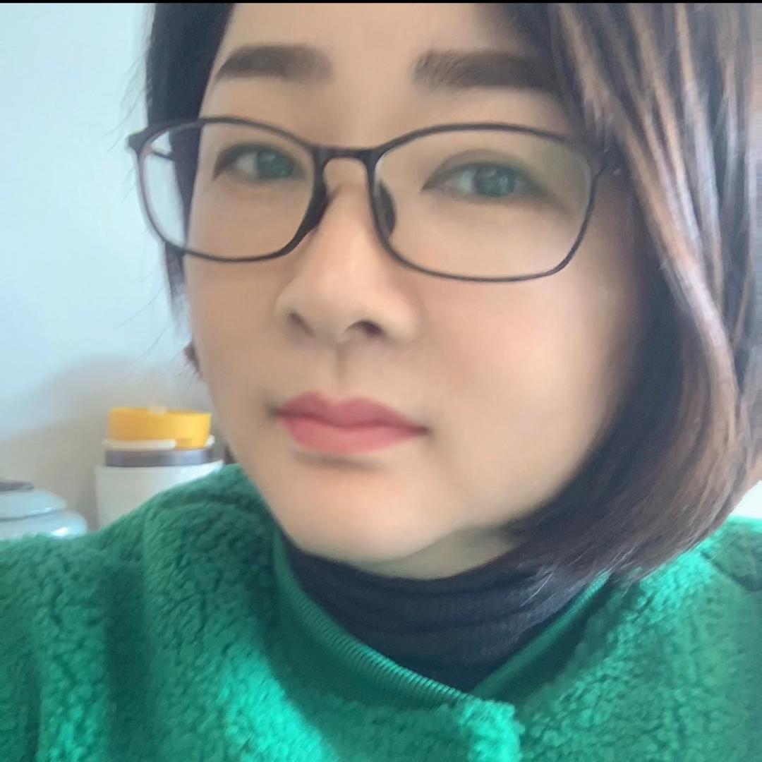 横林晓芸设计葿形