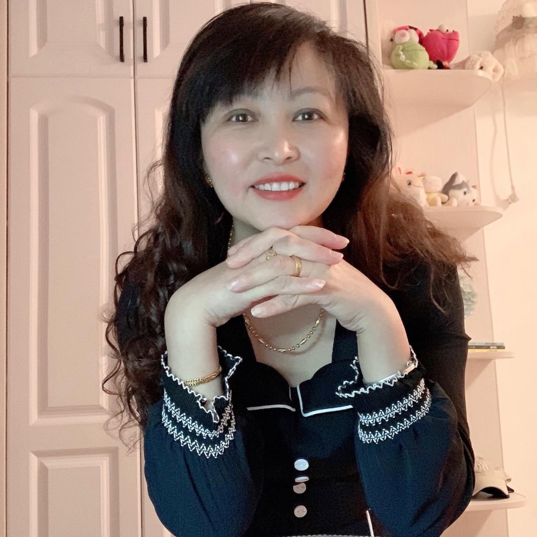 何家大小姐🌹走进新的一天🌹