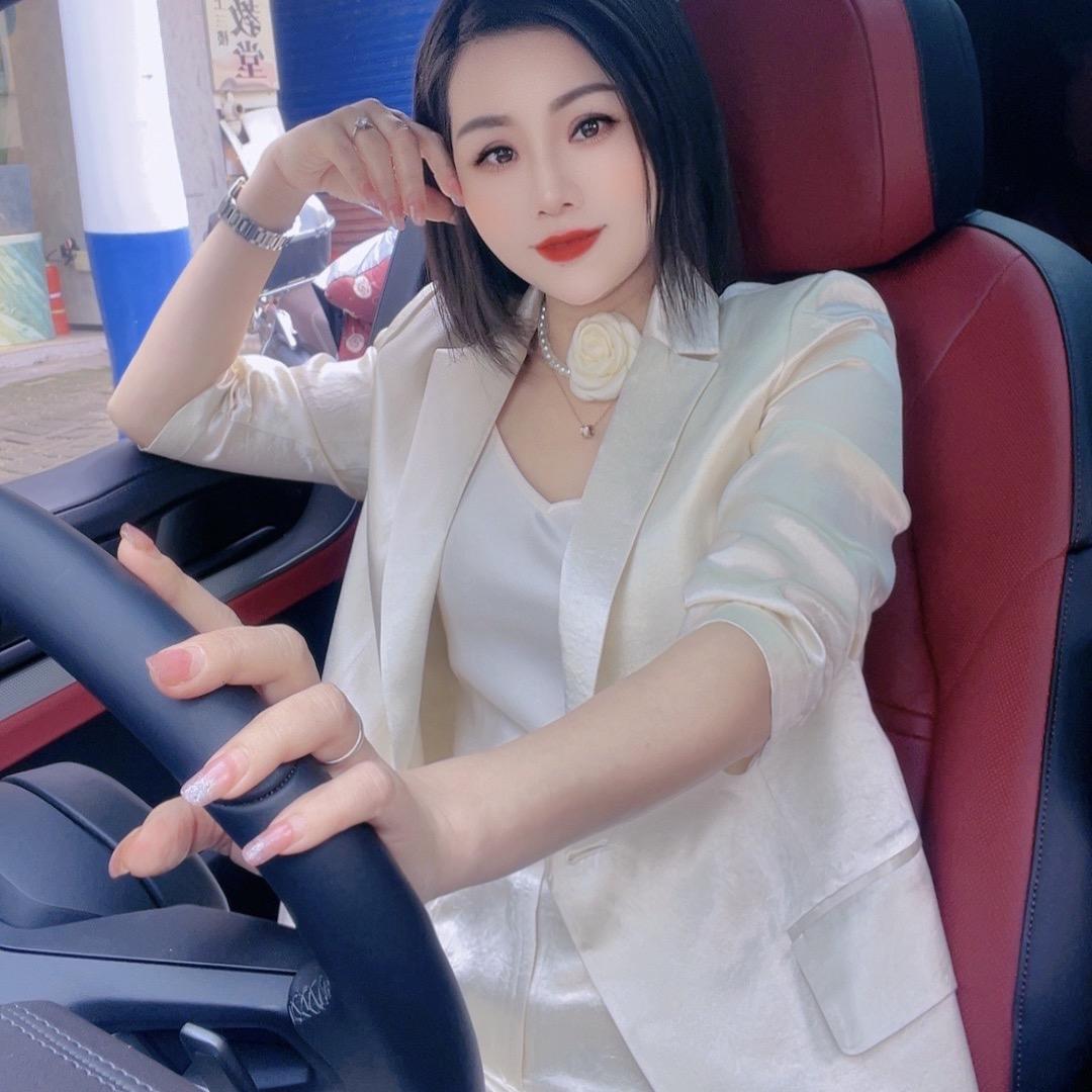 樟树佧茜文🆔艾迪儿品牌主理人秀秀