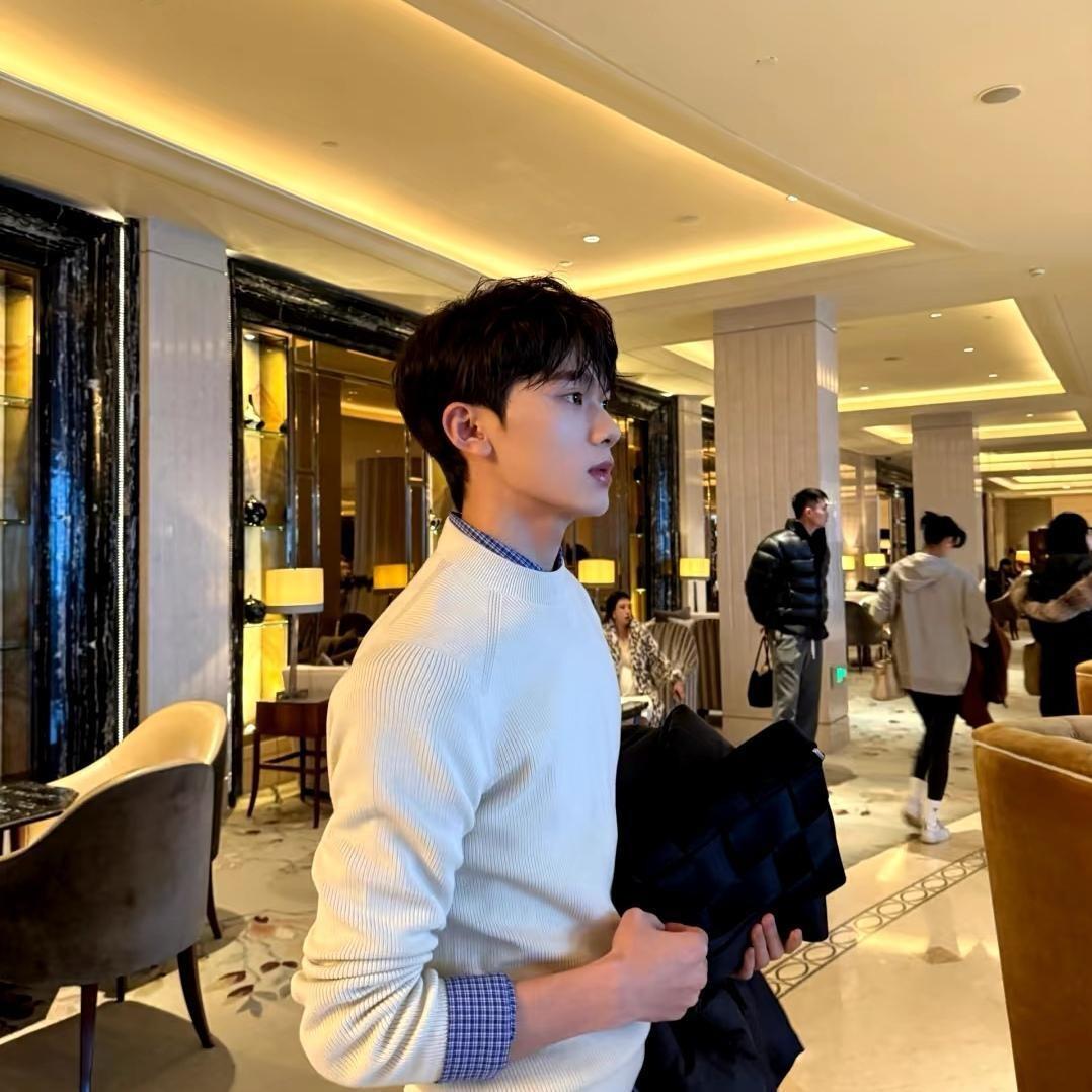 一生团卷的男人