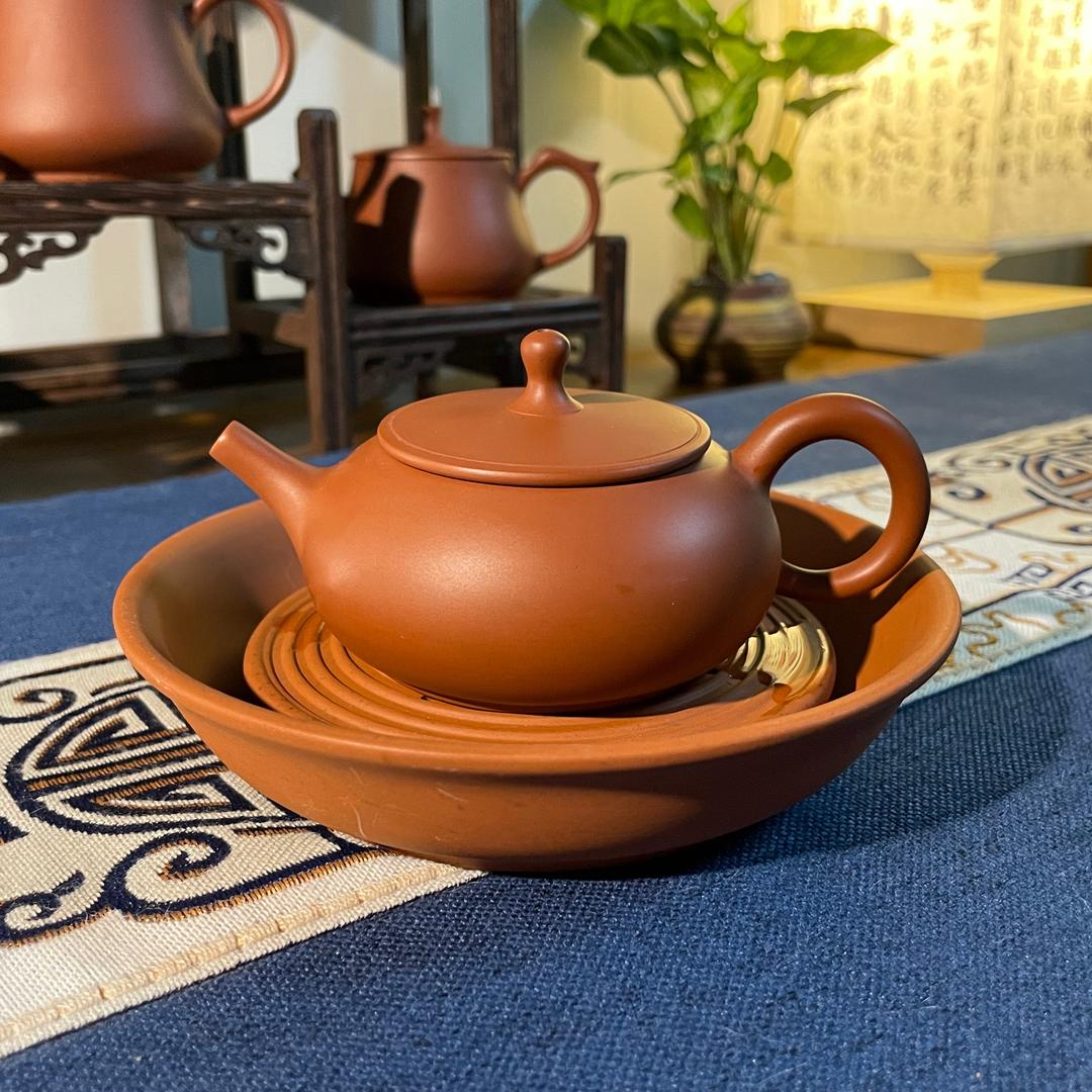 吴健坤手拉壶