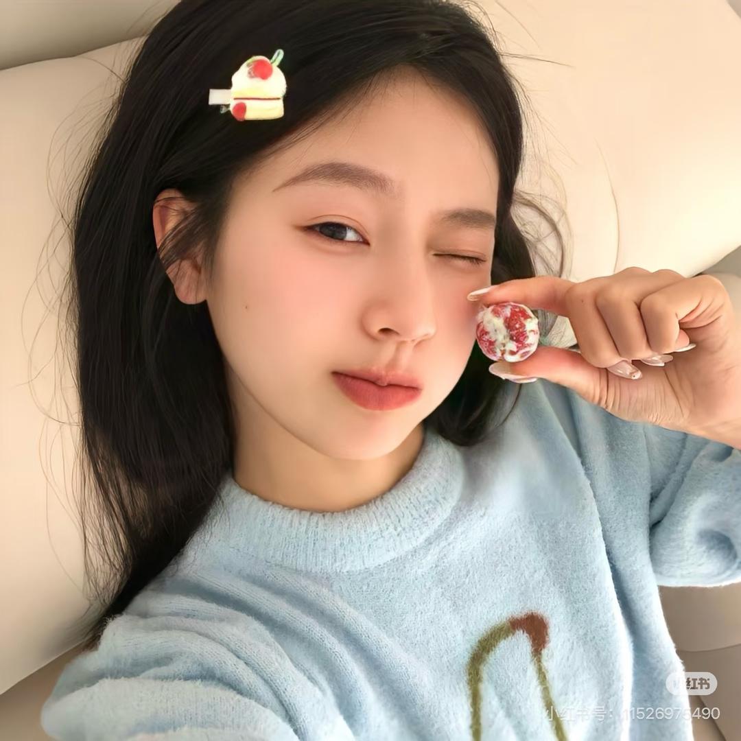 Cr