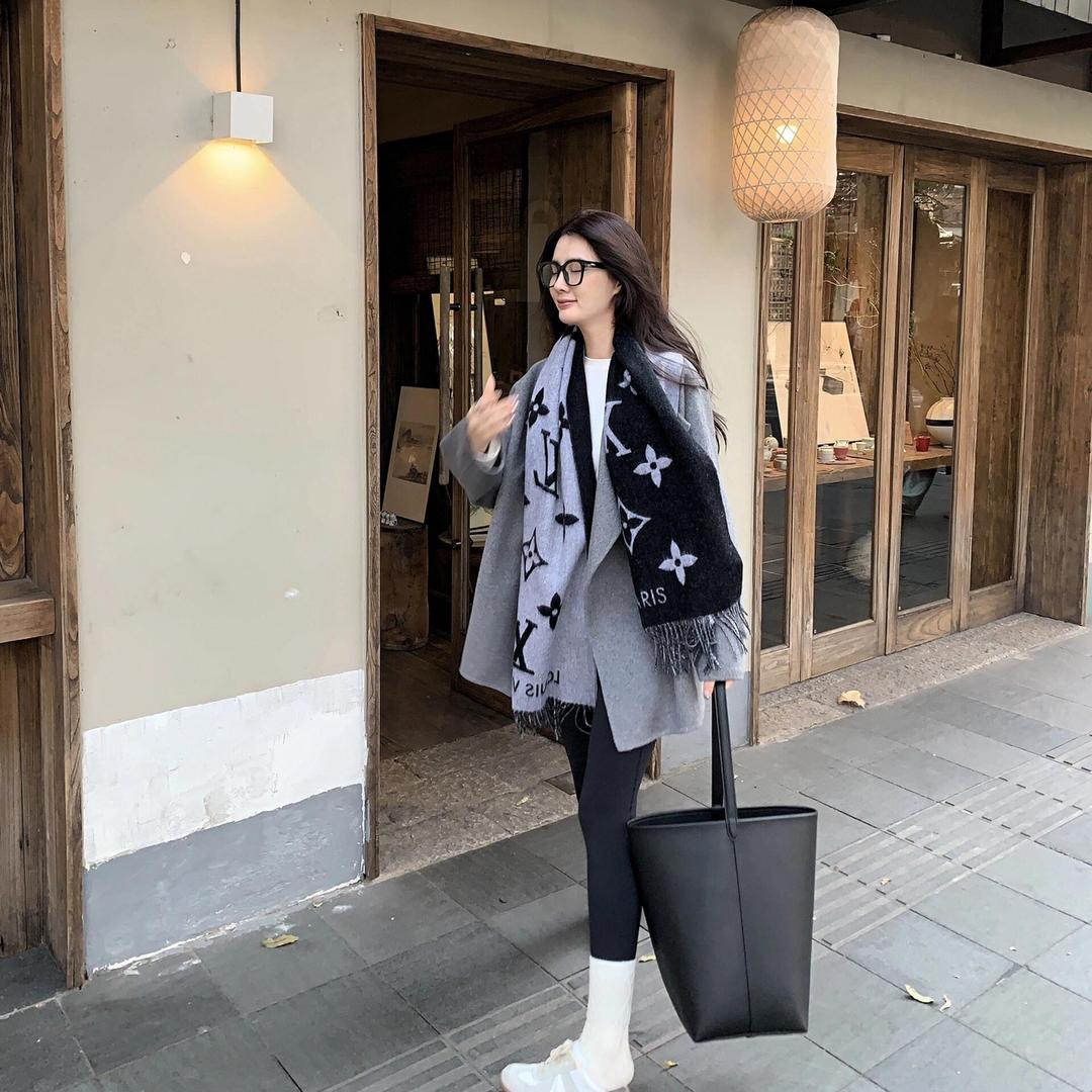 👑ঌℛosemarié໒ ོ💍👜