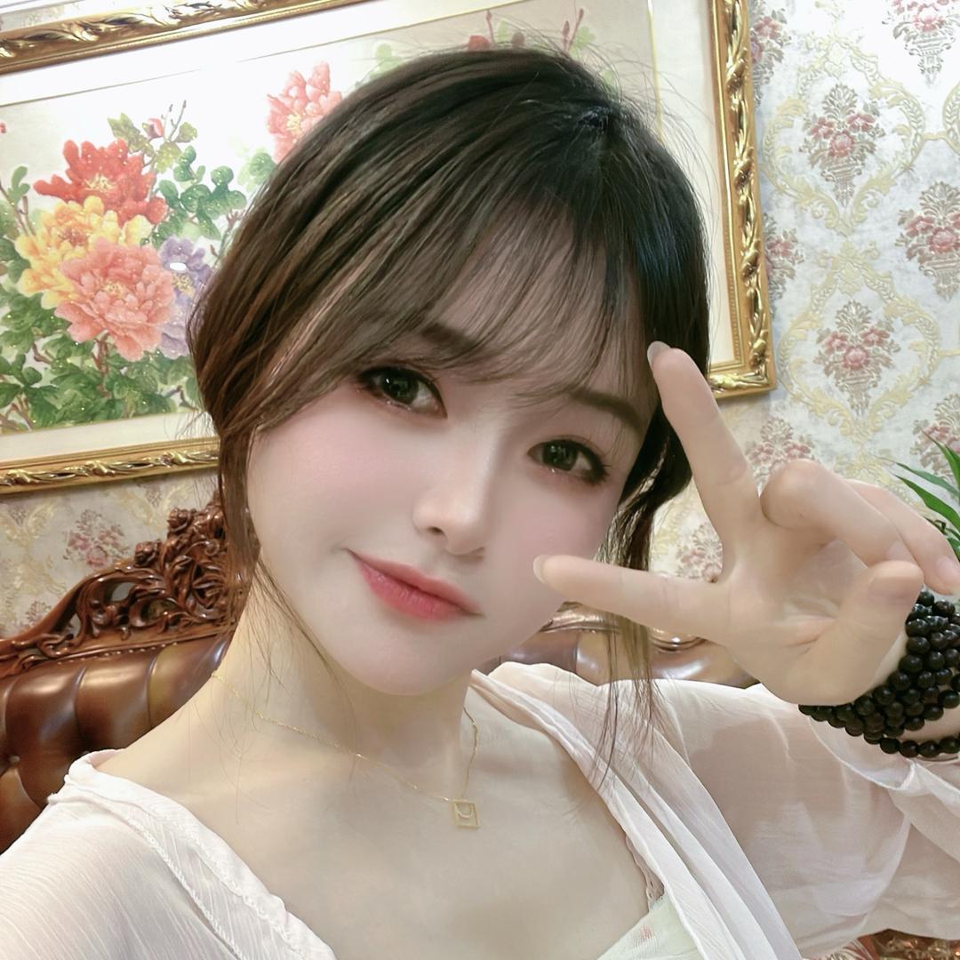 小依依