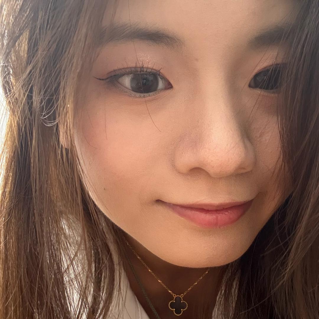 欣💕.