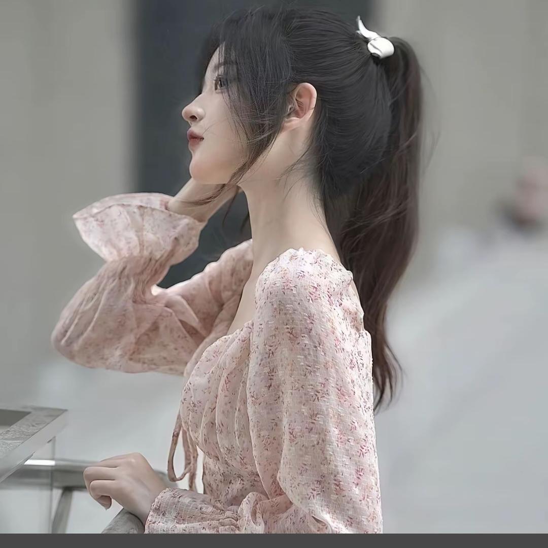 @爱跳舞💃的农村姑娘👗👠💕🎀
