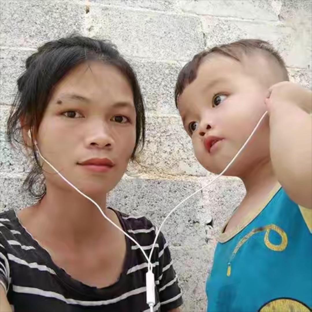 晓愉哈哈家族日常