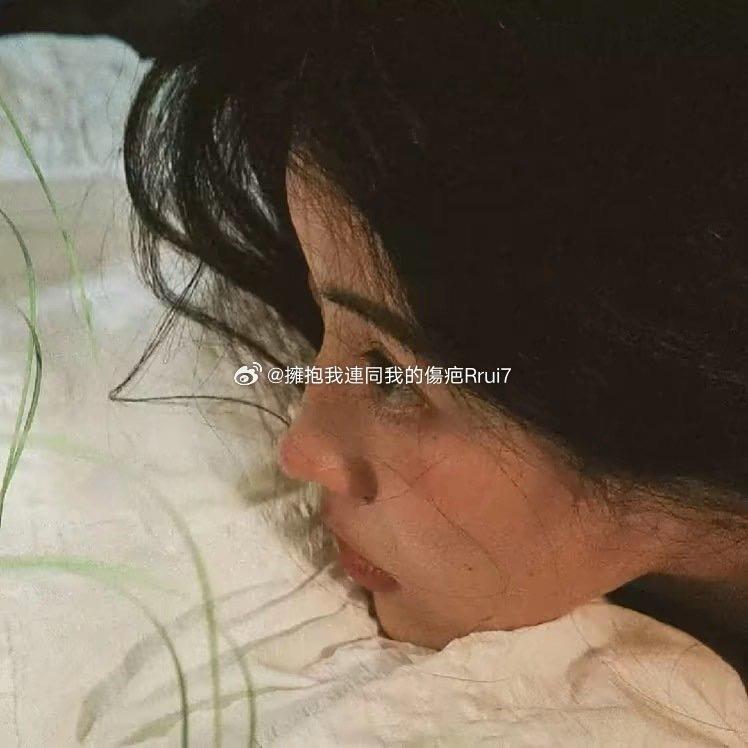 破在骆驼上面看阿姆