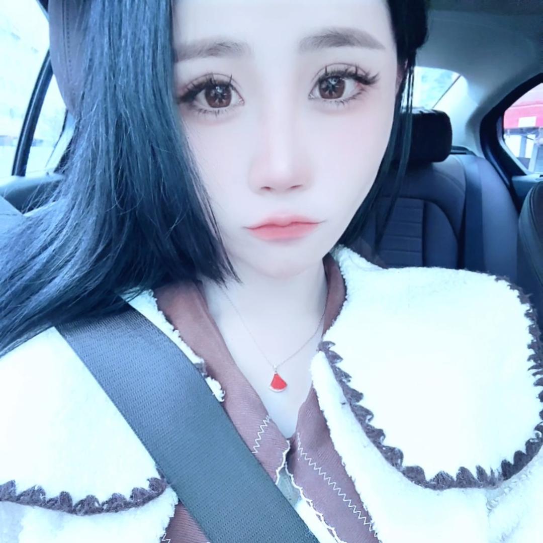 小女人👄👄