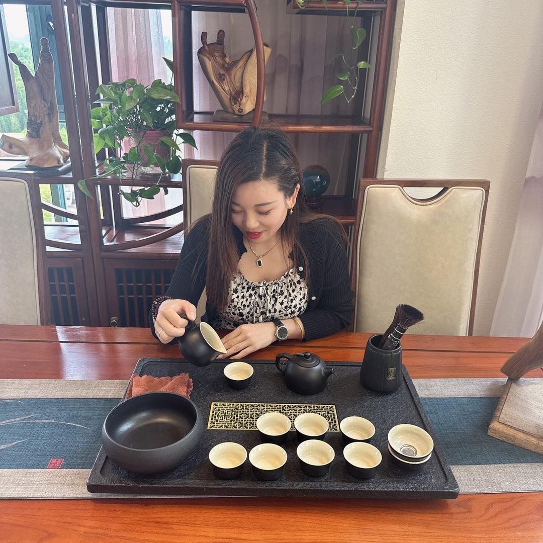 💋牵妮的手👋💄💗